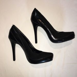 BCBGeneration leather and suede heels size 7